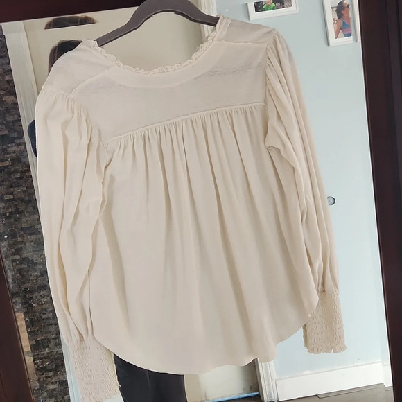 We the free top NWT - Picture 3 of 3